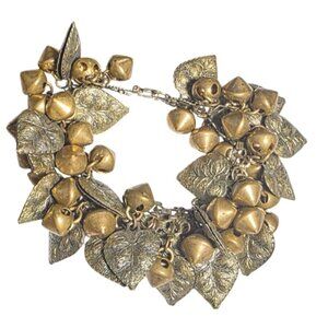 Vintage Bracelet Gold Tone Leaf & Bell Charm 7.5" Chain Link Design Retro Style